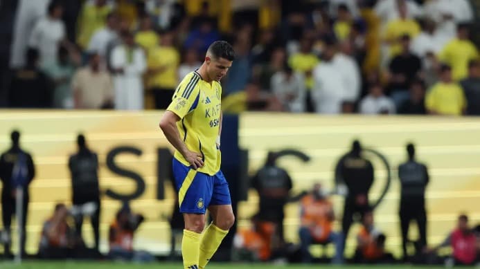 الفراج: رونالدو يشعر بالندم.. والهلال لن يحقق أمنيته