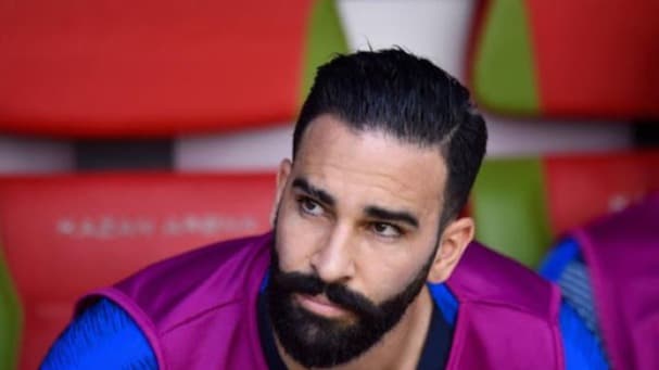 عادل رامي يحدد الافضل بين ميسي ورونالدو