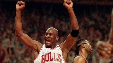 تشاك دالي ساند جوردن لابعاد توماس عن فريق الاحلام