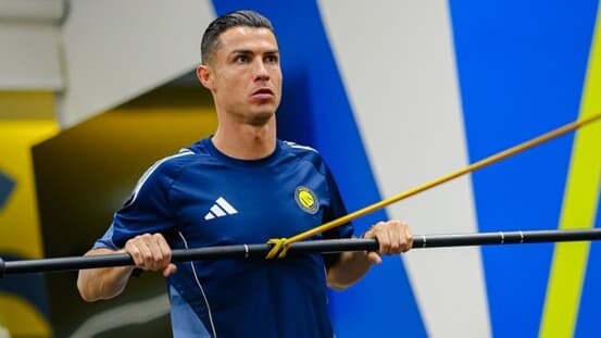 تقارير : كريستيانو رونالدو يتجه إلى مدريد لعلاج اصابته