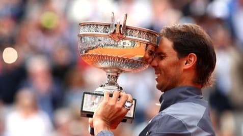 وسام ملكي لرافاييل نادال