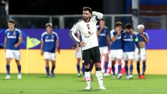 مانشستر يونايتد يواصل الانهيار ويعجز عن الفوز في 7 مباريات متتالية