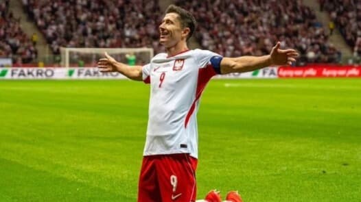 ليفاندوفسكي: أخشى ألا أجد السعادة بعد الاعتزال