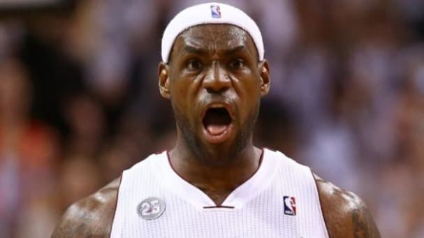 استيقظ ليبرون جايمس فتقدم ميامي على انديانا 3-2