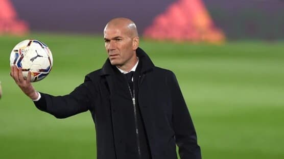 زيدان يثني على فالفيردي ويتجنب الحديث عن مستقبله